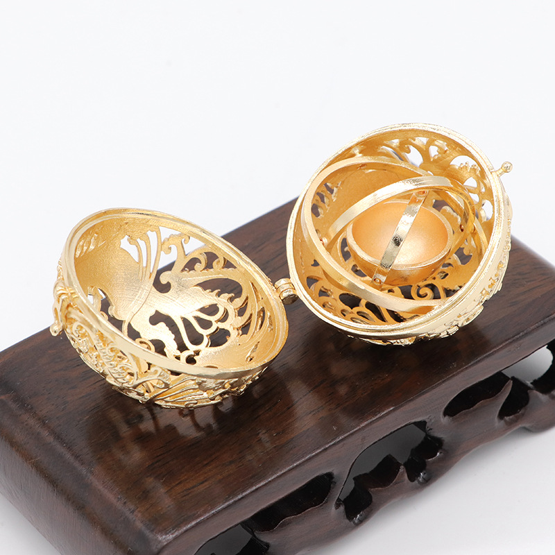 1pc 49mm Gold color Brass Cast - مراجعة Diffuser Necklace Locket وسعره
